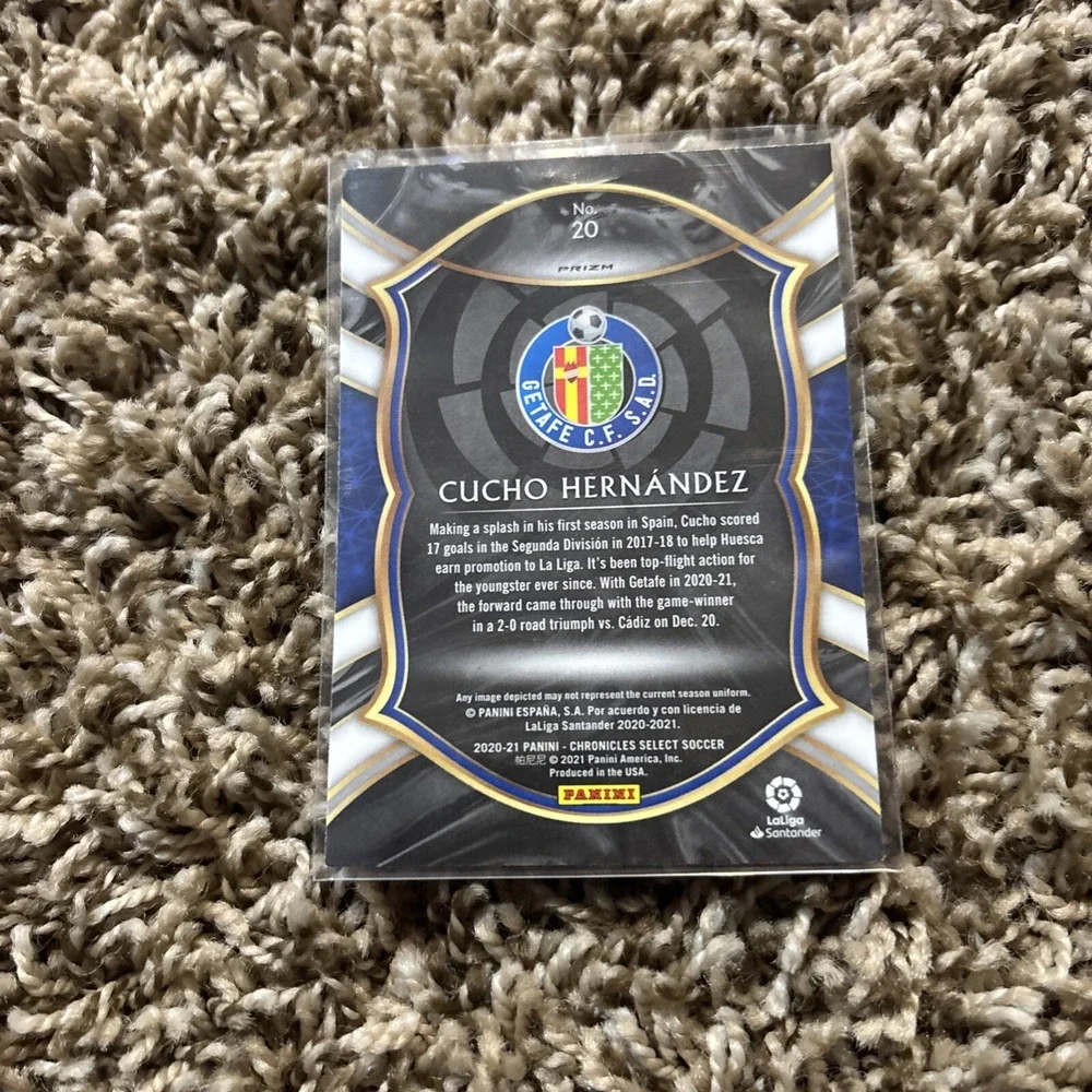 2020-21‎ Panini Chronicles - Cucho Hernandez #20 - Getafe - Select Purple Prizm